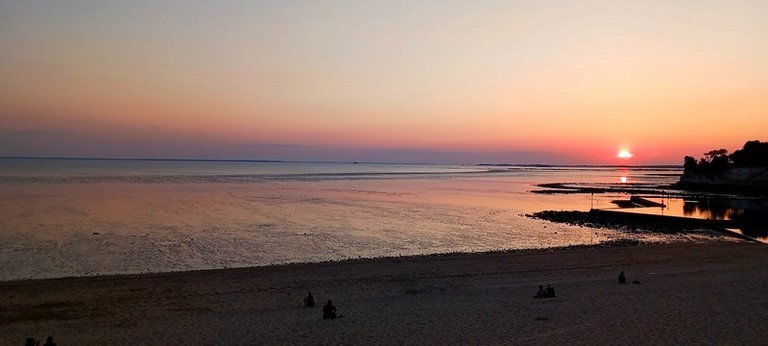 Photo : irmgard Marmillot coucher de soleil sur la côte Atlantique